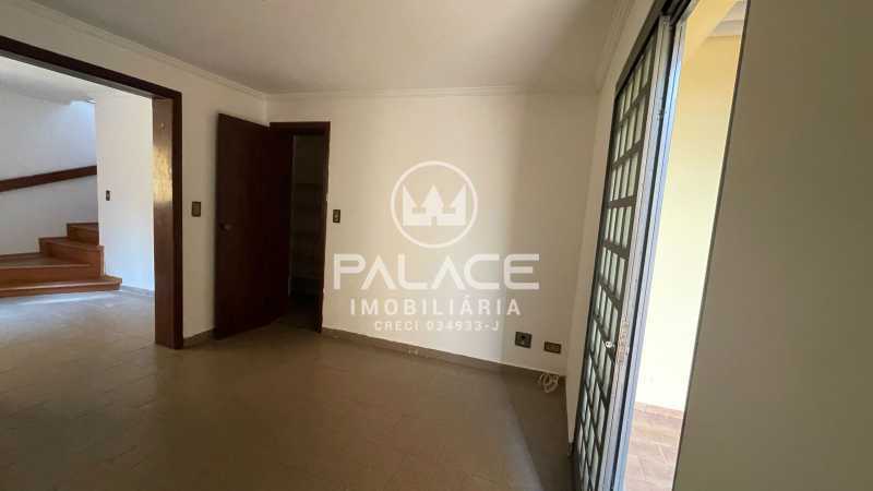 Casa à venda e aluguel com 4 quartos, 215m² - Foto 13