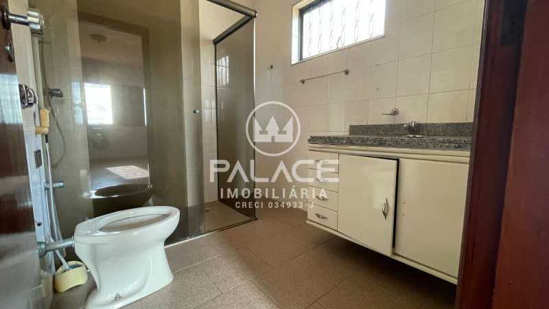 Casa à venda e aluguel com 4 quartos, 215m² - Foto 10