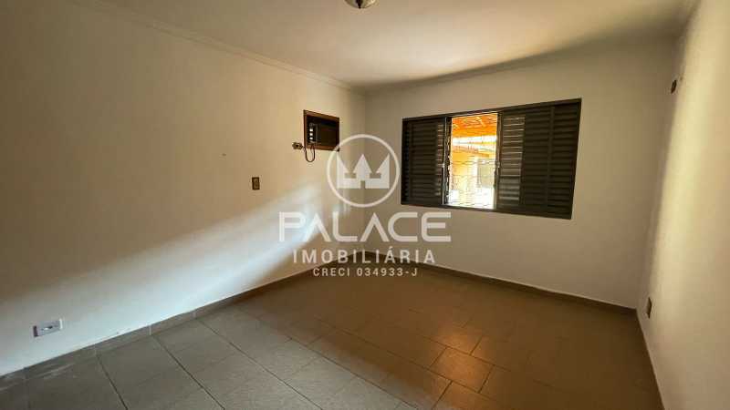 Casa à venda e aluguel com 4 quartos, 215m² - Foto 16
