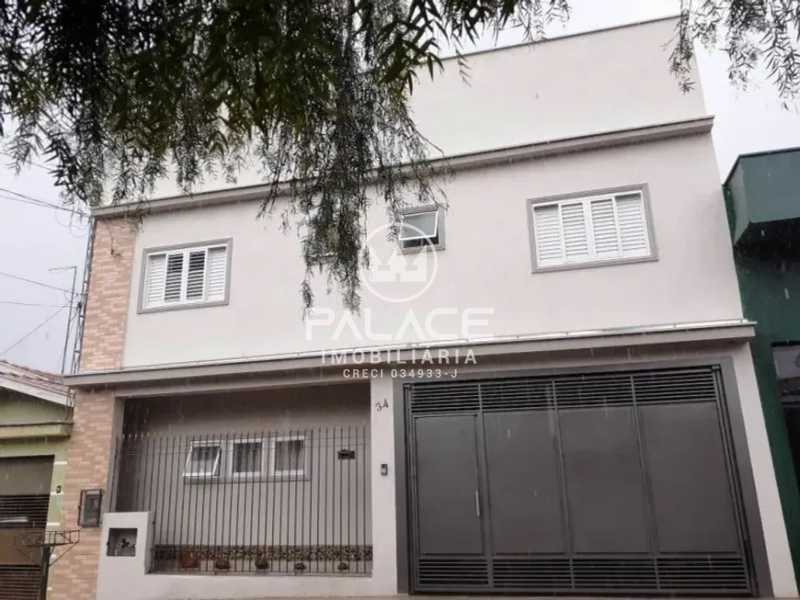 Casa à venda com 3 quartos, 90m² - Foto 1