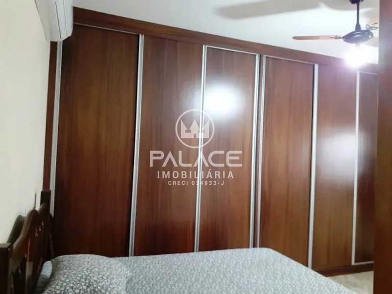 Casa à venda com 3 quartos, 90m² - Foto 10