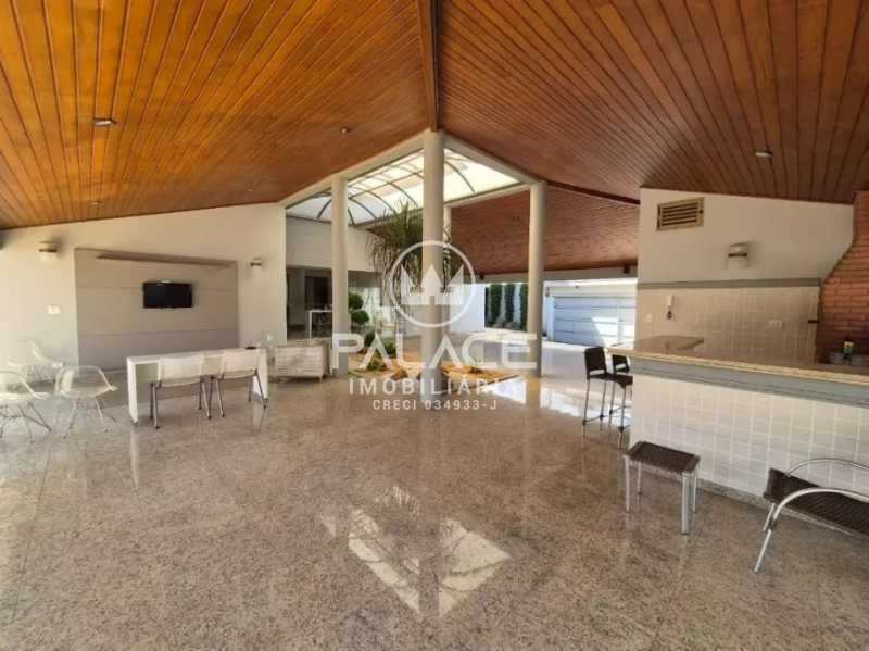 Casa à venda com 3 quartos, 374m² - Foto 7