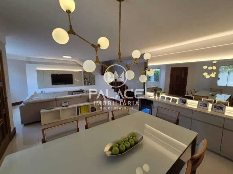 Casa à venda com 3 quartos, 374m² - Foto 14