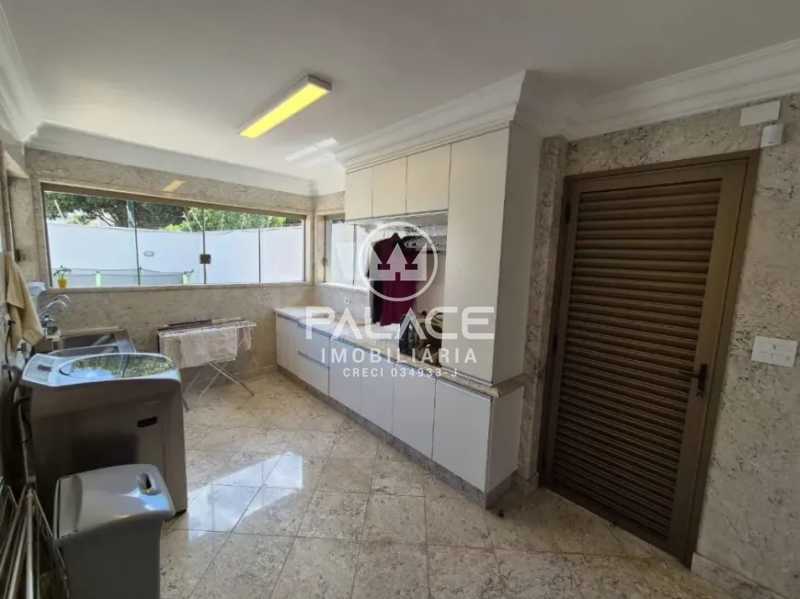 Casa à venda com 3 quartos, 374m² - Foto 19
