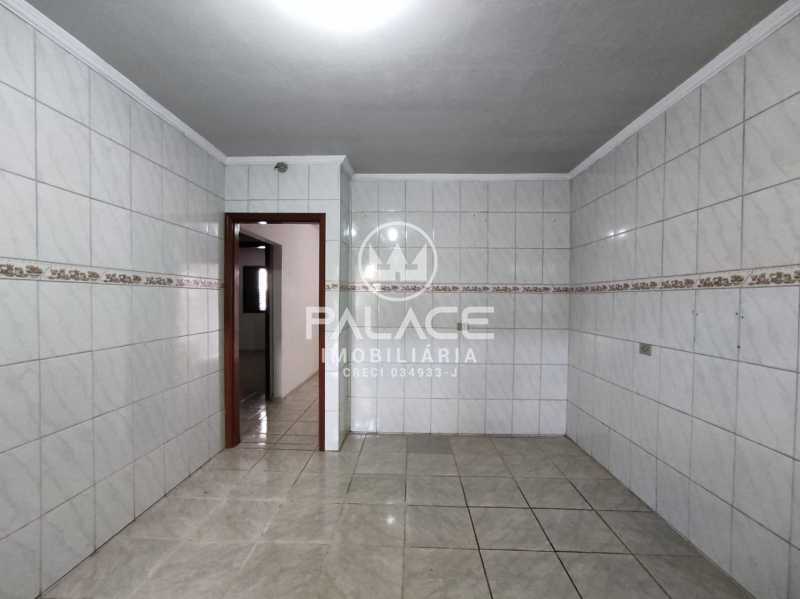 Casa para alugar com 2 quartos, 98m² - Foto 22