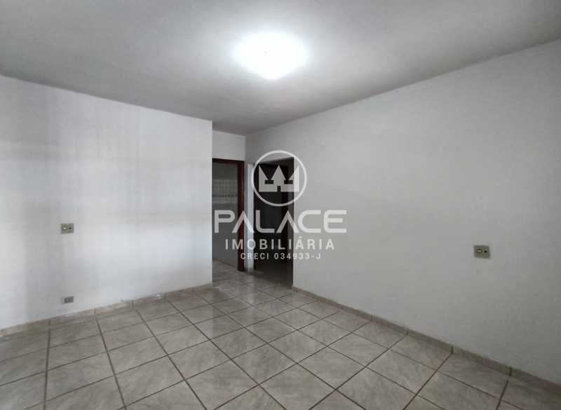 Casa para alugar com 2 quartos, 98m² - Foto 4