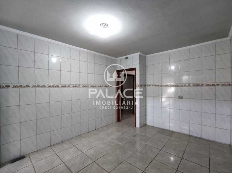 Casa para alugar com 2 quartos, 98m² - Foto 21