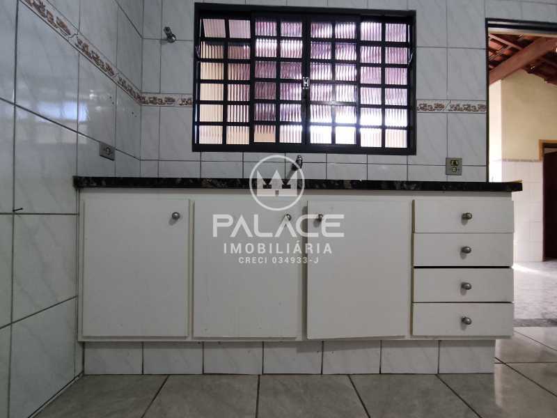 Casa para alugar com 2 quartos, 98m² - Foto 19
