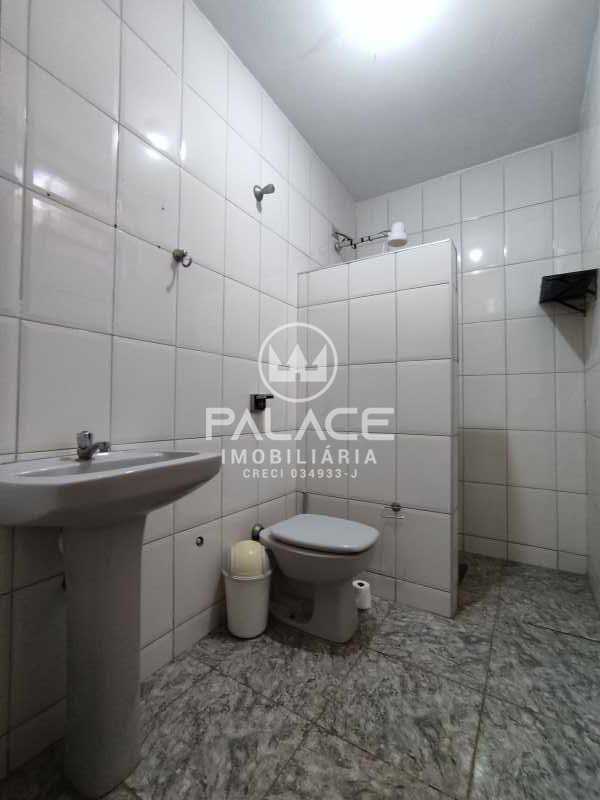 Casa para alugar com 2 quartos, 98m² - Foto 26