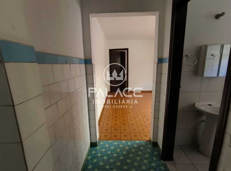 Casa para alugar com 2 quartos, 115m² - Foto 16