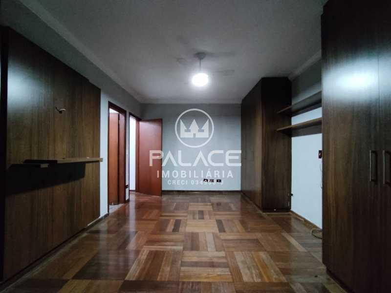 Casa para alugar com 3 quartos, 219m² - Foto 27