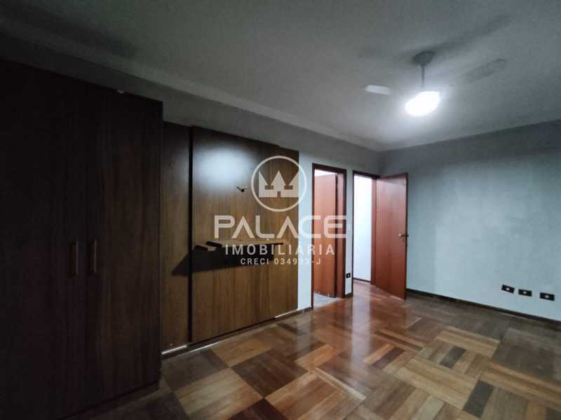 Casa para alugar com 3 quartos, 219m² - Foto 26