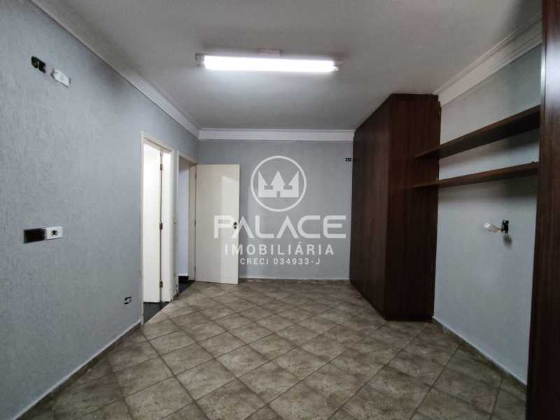 Casa para alugar com 3 quartos, 219m² - Foto 11