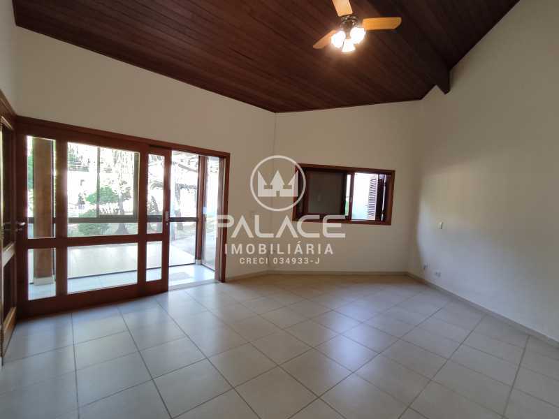 Casa à venda e aluguel com 1 quarto, 107m² - Foto 16