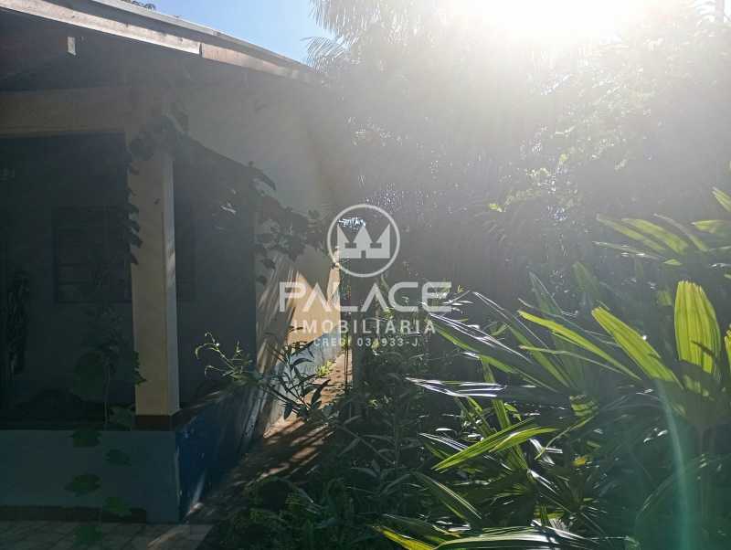 Chácara à venda com 1 quarto, 150m² - Foto 3