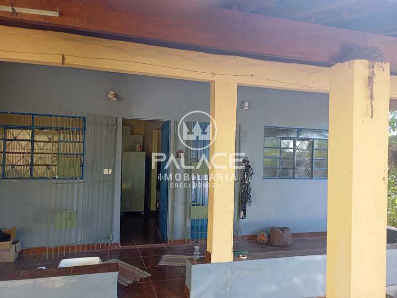 Chácara à venda com 1 quarto, 150m² - Foto 5