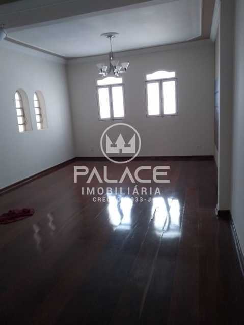 Casa à venda com 4 quartos, 152m² - Foto 3