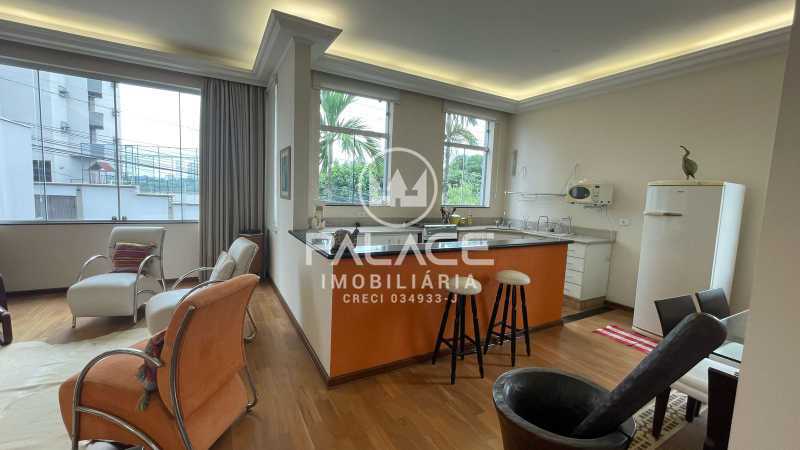 Casa para alugar com 3 quartos, 230m² - Foto 2
