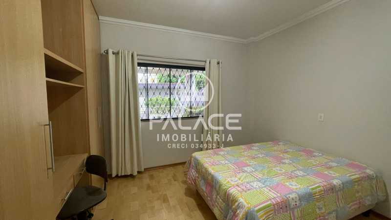 Casa para alugar com 3 quartos, 230m² - Foto 13