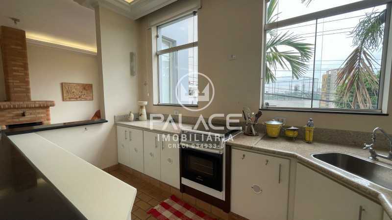 Casa para alugar com 3 quartos, 230m² - Foto 7