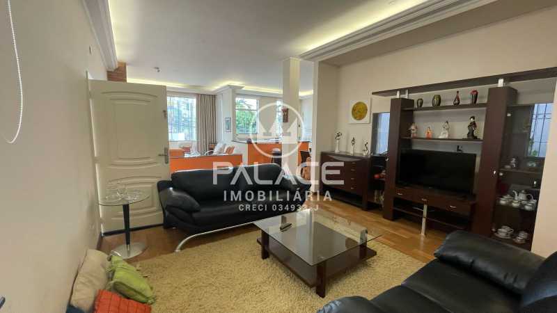 Casa para alugar com 3 quartos, 230m² - Foto 8