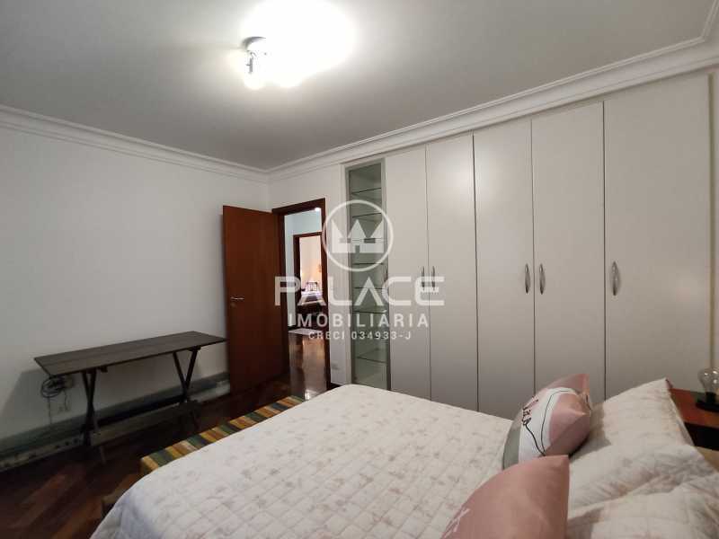 Casa à venda e aluguel com 3 quartos, 241m² - Foto 22