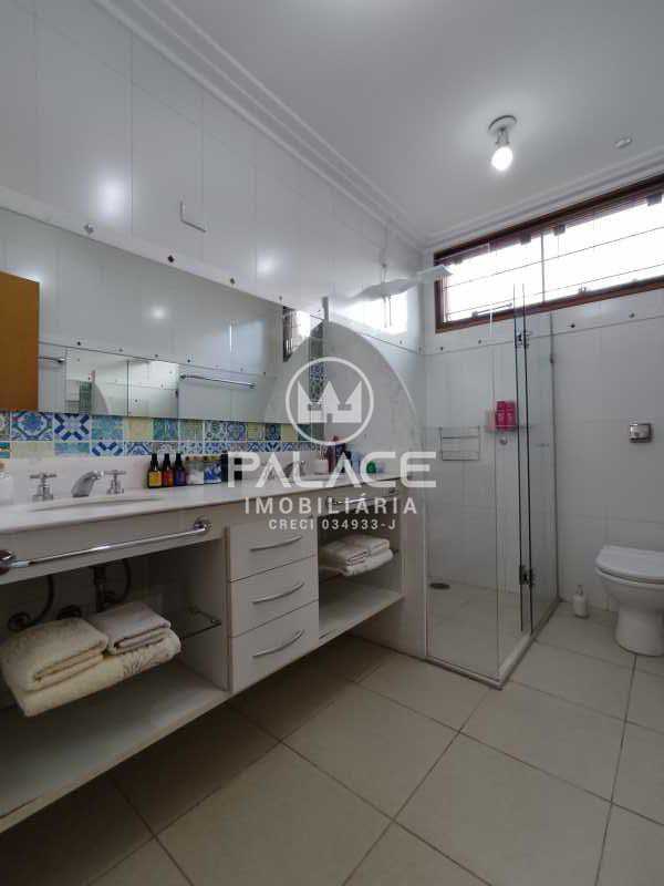 Casa à venda e aluguel com 3 quartos, 241m² - Foto 19