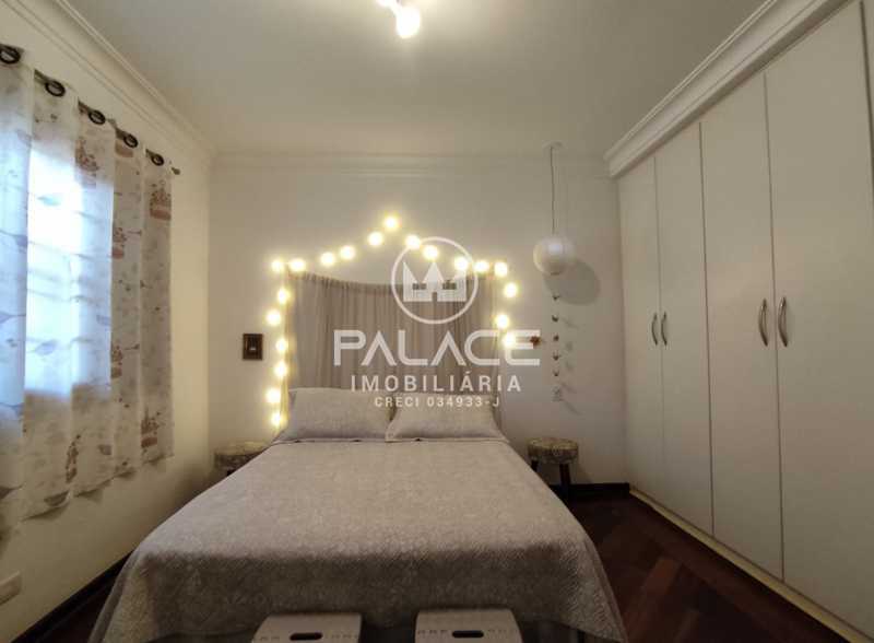 Casa à venda e aluguel com 3 quartos, 241m² - Foto 17