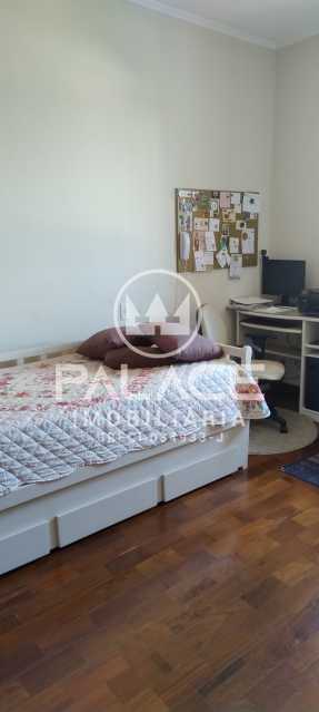 Apartamento à venda com 3 quartos, 150m² - Foto 9