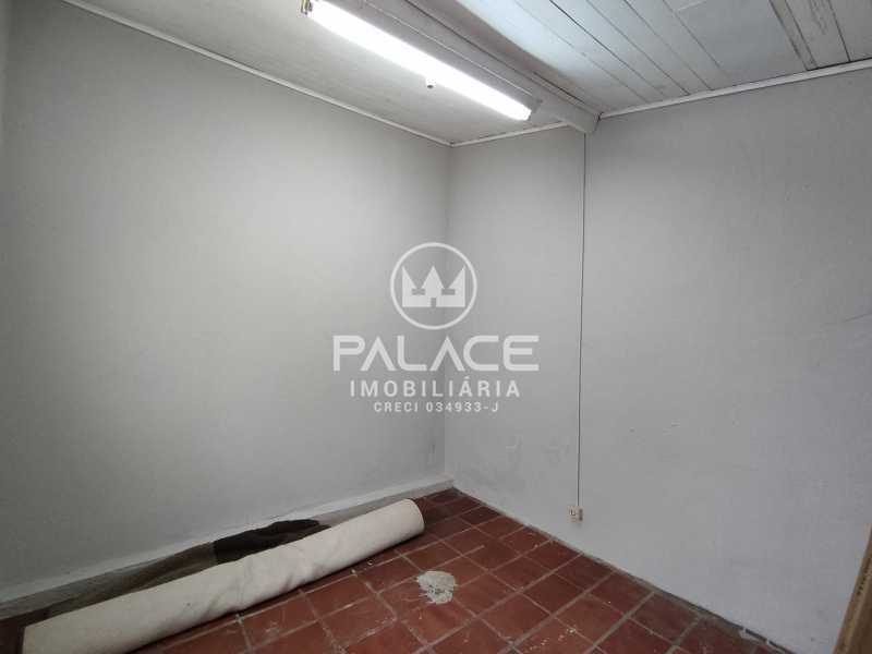 Casa Comercial para alugar com 4 quartos, 114m² - Foto 26