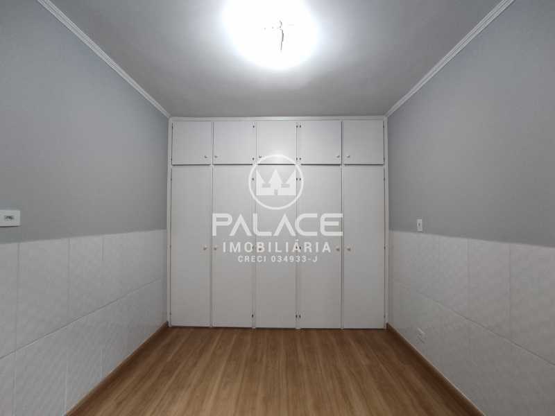 Casa Comercial para alugar com 4 quartos, 114m² - Foto 13