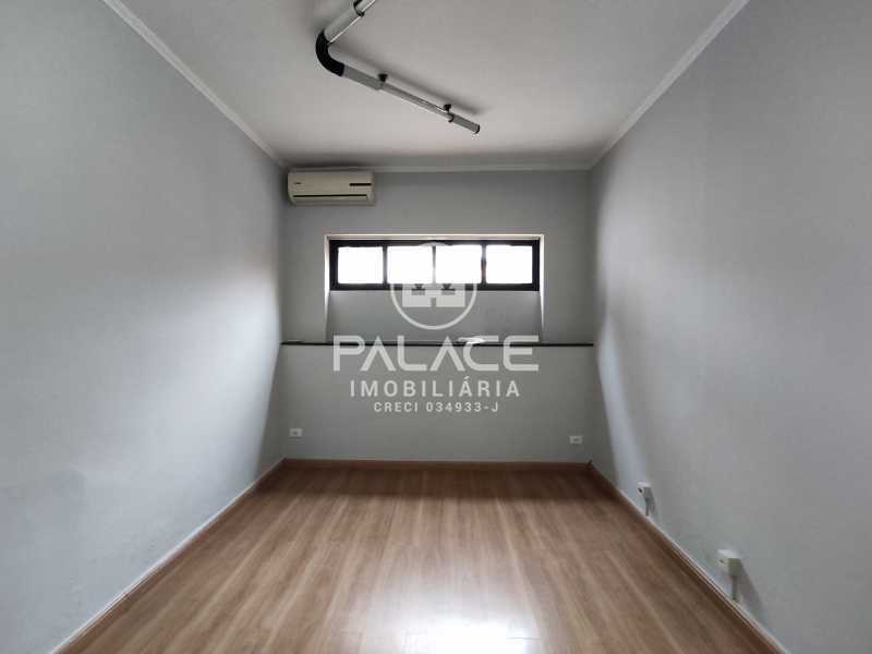 Casa Comercial para alugar com 4 quartos, 114m² - Foto 10