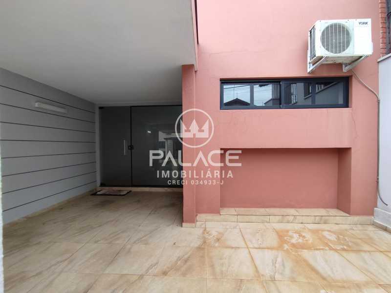 Casa Comercial para alugar com 4 quartos, 114m² - Foto 4