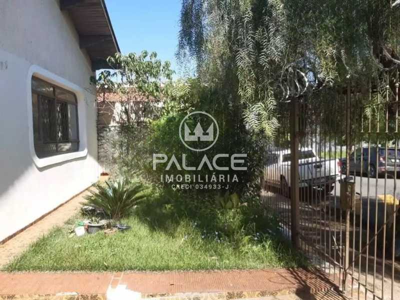 Casa à venda com 3 quartos, 200m² - Foto 18