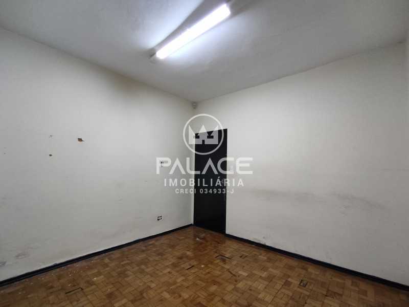 Casa Comercial para alugar com 3 quartos, 127m² - Foto 10