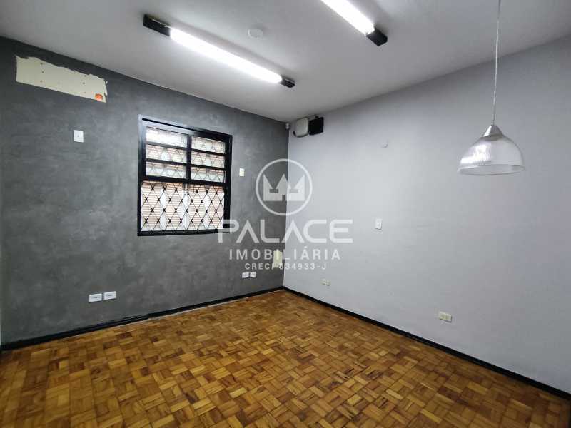 Casa Comercial para alugar com 3 quartos, 127m² - Foto 12