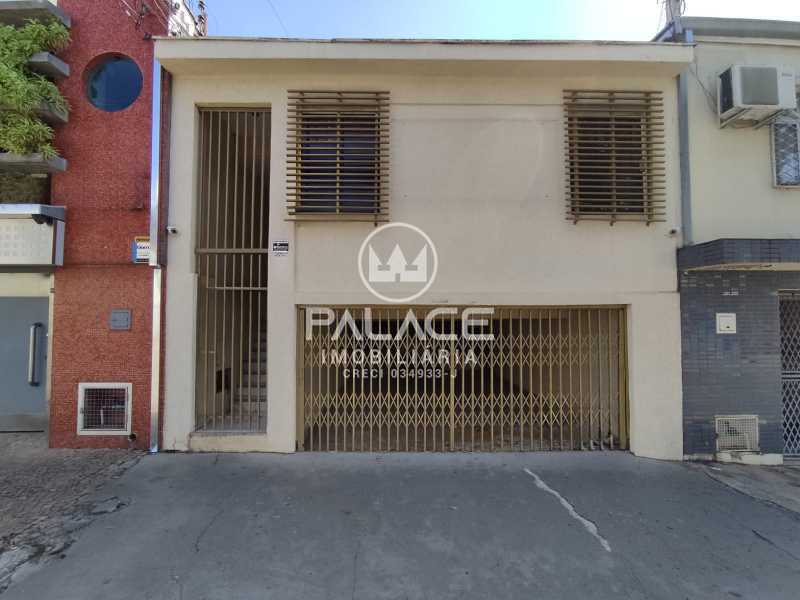 Casa Comercial para alugar com 3 quartos, 127m² - Foto 1