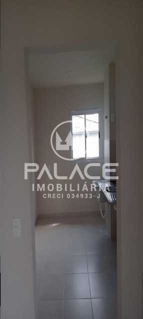 Casa à venda com 2 quartos, 40m² - Foto 2