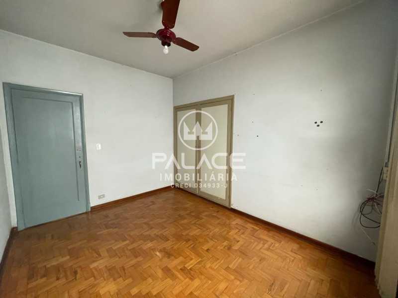 Casa para alugar com 4 quartos, 245m² - Foto 6