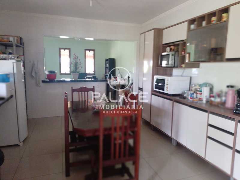 Chácara à venda com 2 quartos, 3000m² - Foto 3