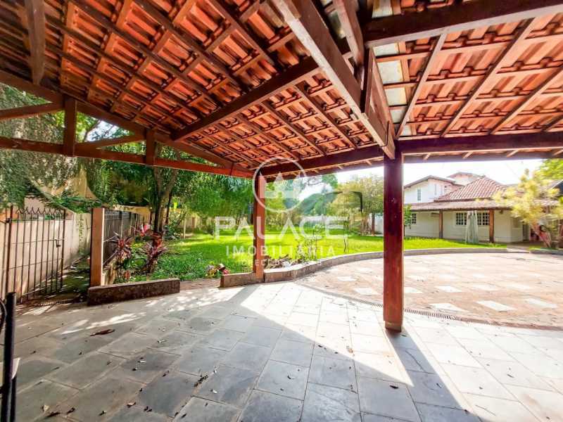 Casa Comercial à venda e aluguel com 3 quartos, 250m² - Foto 17