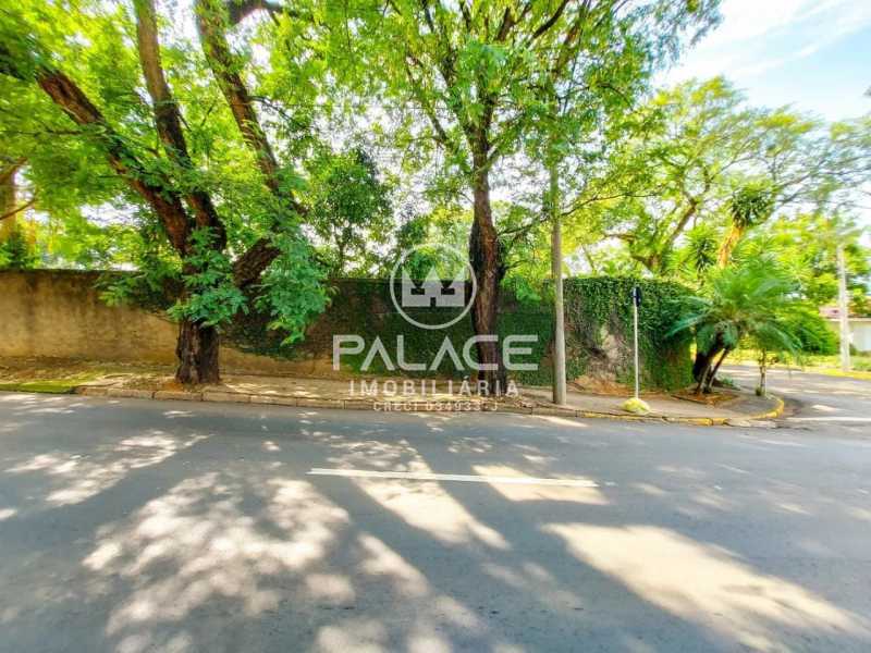 Casa Comercial à venda e aluguel com 3 quartos, 250m² - Foto 22
