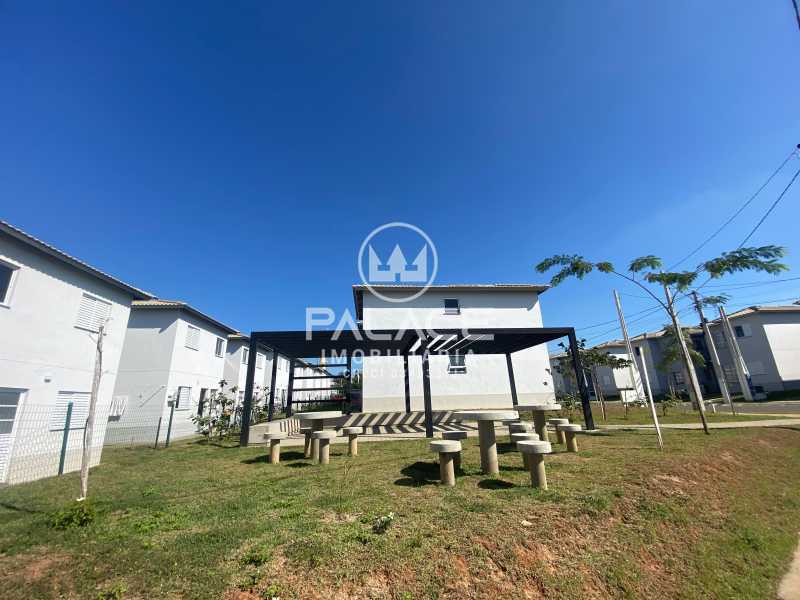 Casa de Condomínio para alugar com 2 quartos, 40m² - Foto 11