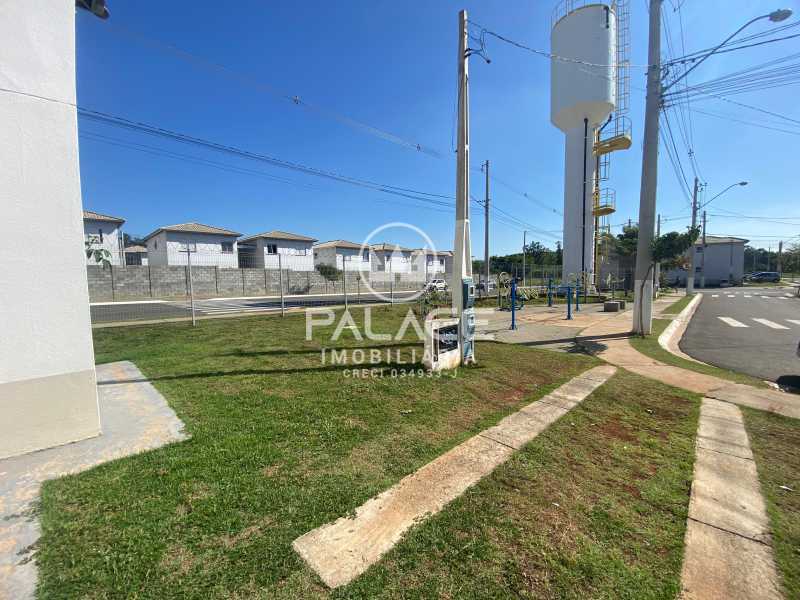 Casa de Condomínio para alugar com 2 quartos, 40m² - Foto 10