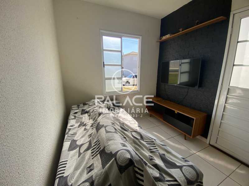 Casa de Condomínio para alugar com 2 quartos, 40m² - Foto 4