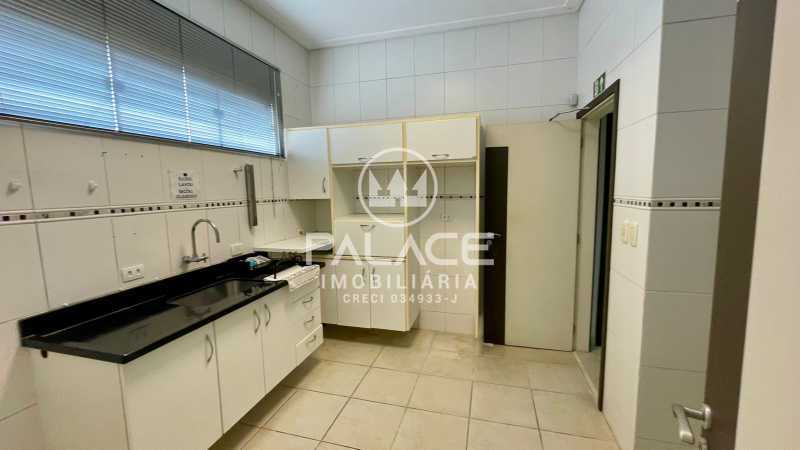 Casa Comercial à venda e aluguel, 330m² - Foto 13