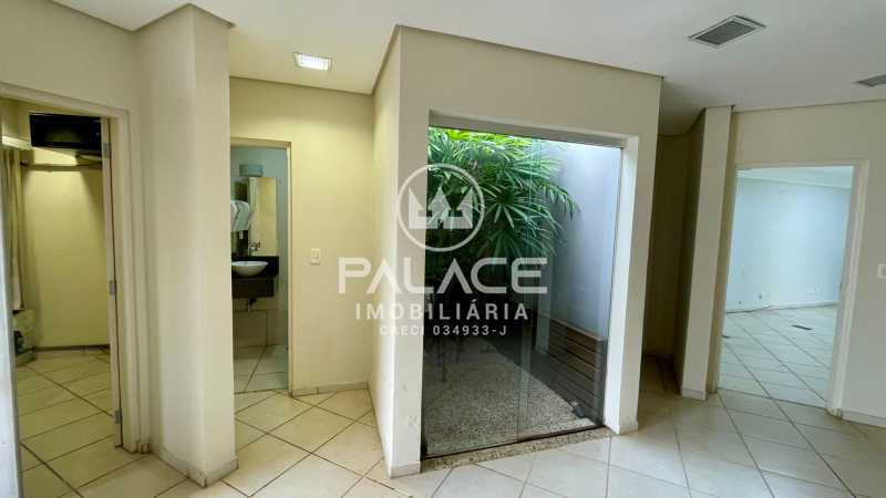 Casa Comercial à venda e aluguel, 330m² - Foto 17
