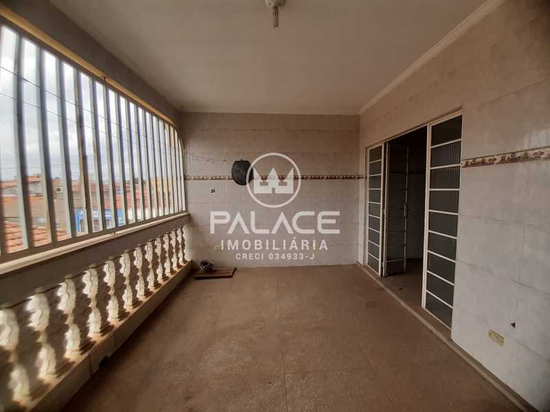 Casa Comercial à venda com 3 quartos, 305m² - Foto 20