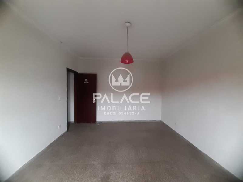 Casa Comercial à venda com 3 quartos, 305m² - Foto 22