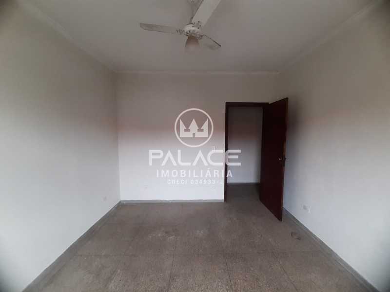 Casa Comercial à venda com 3 quartos, 305m² - Foto 25